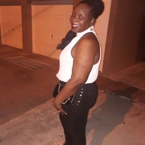 Meet your Posher, Lorraine